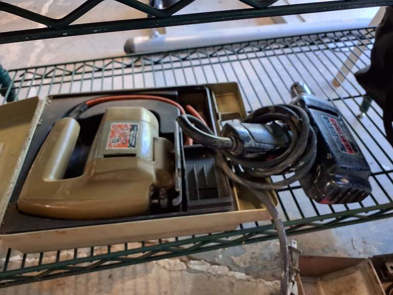 B&D elec. jig saw with case & Craftsman 3/8" elec. drill