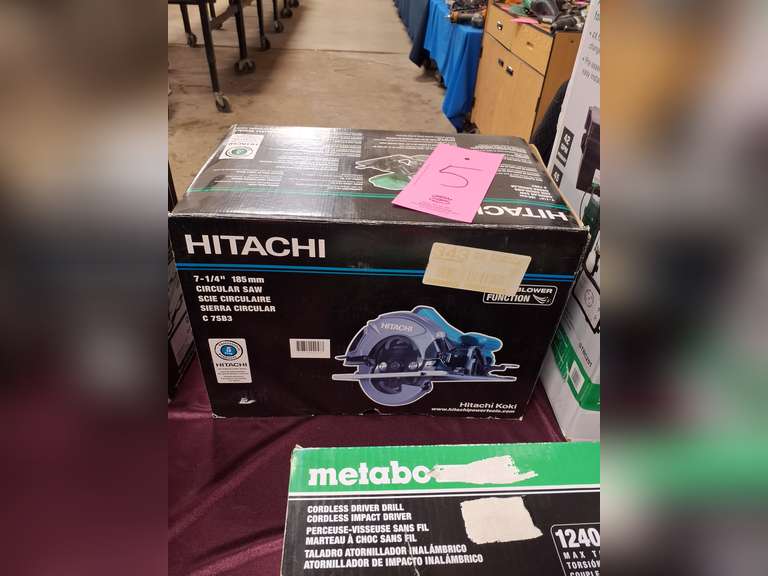 Hitachi 7-1/4" circular saw
