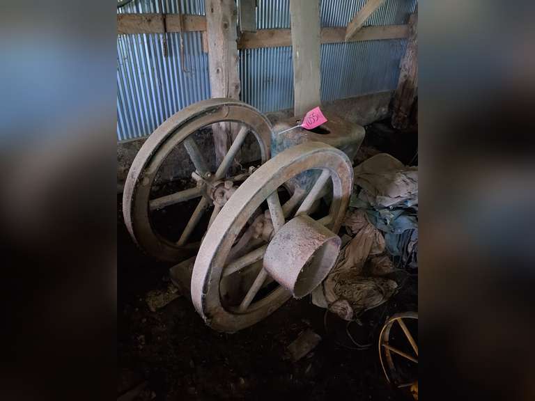 Fair Banks 6HP hit miss engine, 400 rpm, approx 36" fly wheels