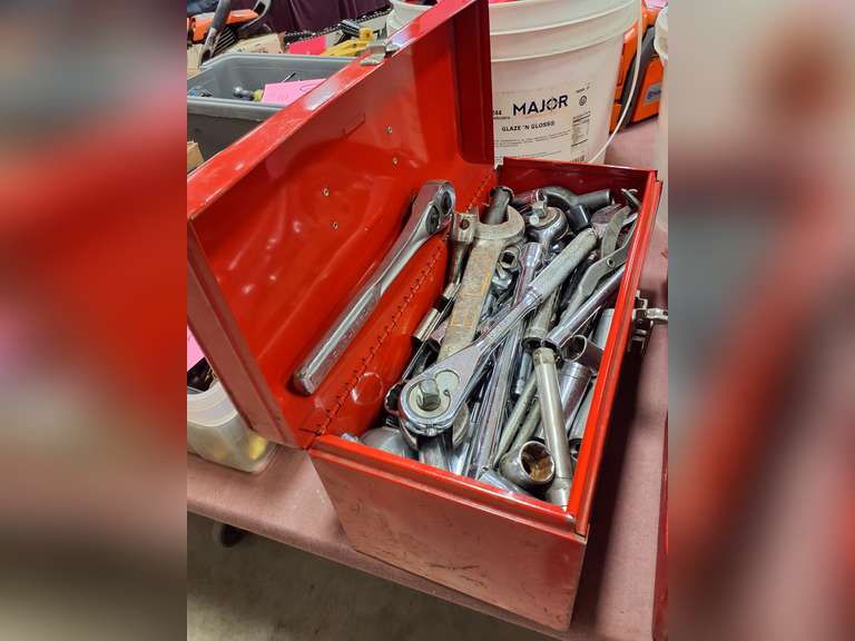 Metal tool box with misc sockets, wrenches, ratchets & other tools (Some craftsman)