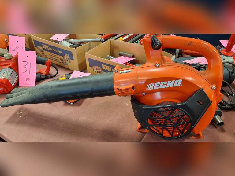Echo PB-2520 gas leaf blower