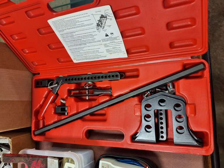 Matco Tools MST9140B universal OHC Valve Spring Compressor