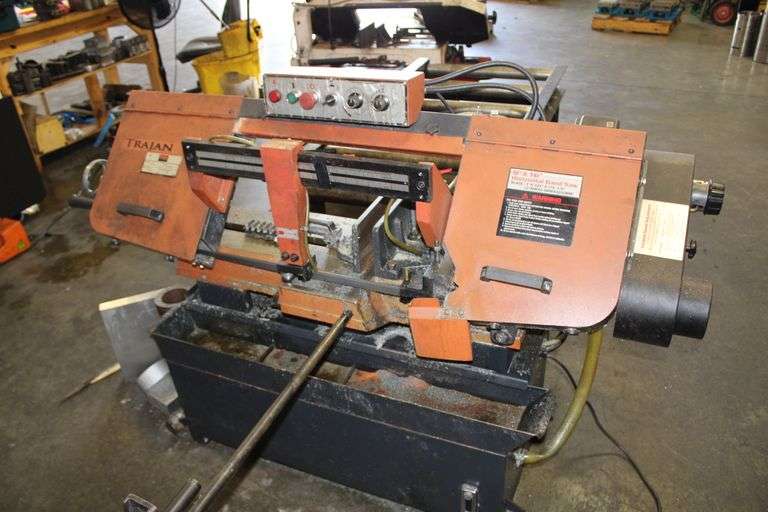 2016 TRAJAN 916V BAND SAW