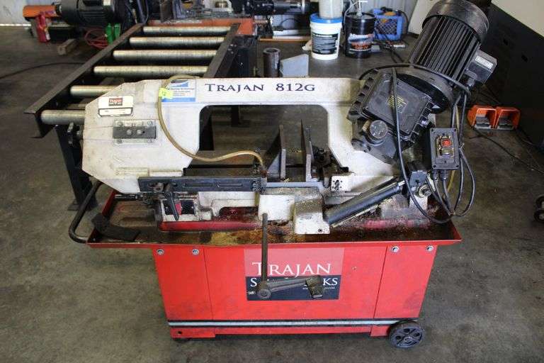 2007 TRAJAN 812G BAND SAW