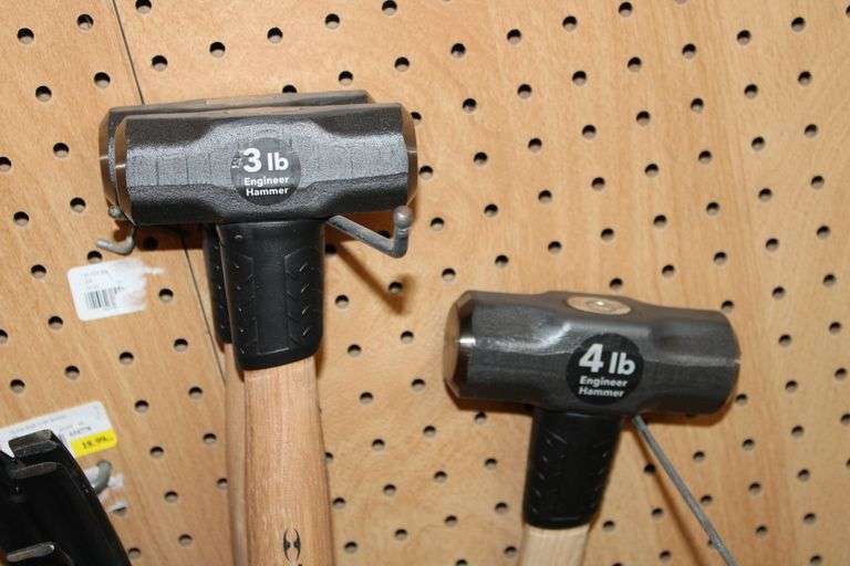 VARIOUS CROW BARS AND HAMMERS