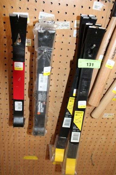 VARIOUS CROW BARS AND HAMMERS