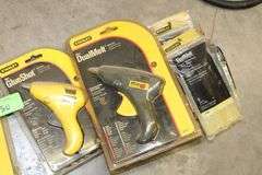 STAPLE AND GLUE GUN ASSORTMENT