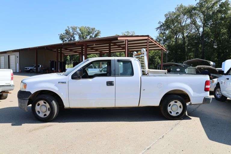 2007  FORD  F-150  1FTRX12W37NA68221  Mileage:   214192