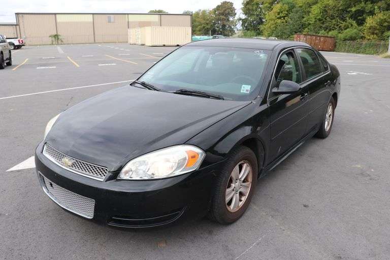 2016  CHEVROLET  Impala Limited  2G1WA5E32G1101443  Mileage:   117372