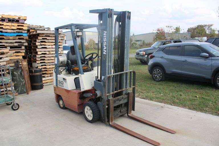 1992 Nissan Forklift
