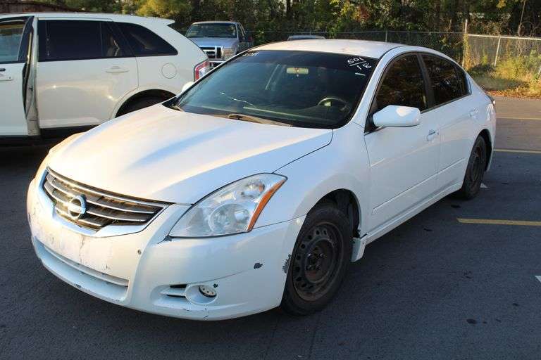 2011  NISSAN  Altima  1N4AL2AP8BN432754  Mileage:   186186