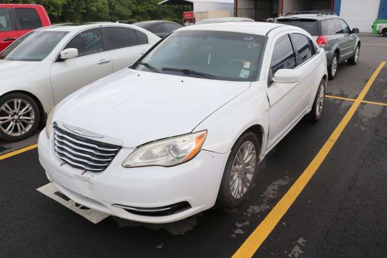 2012  CHRYSLER  200  1C3CCBAB3CN262395  Mileage:   164649