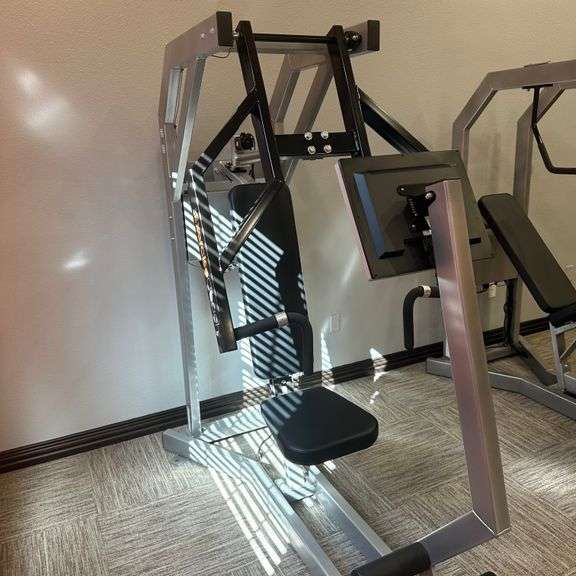 EXERBOTICS 2023 CHEST PRESS / ROW MACHINE