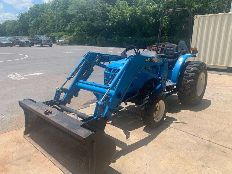 LS - TRACTOR MODEL G3038