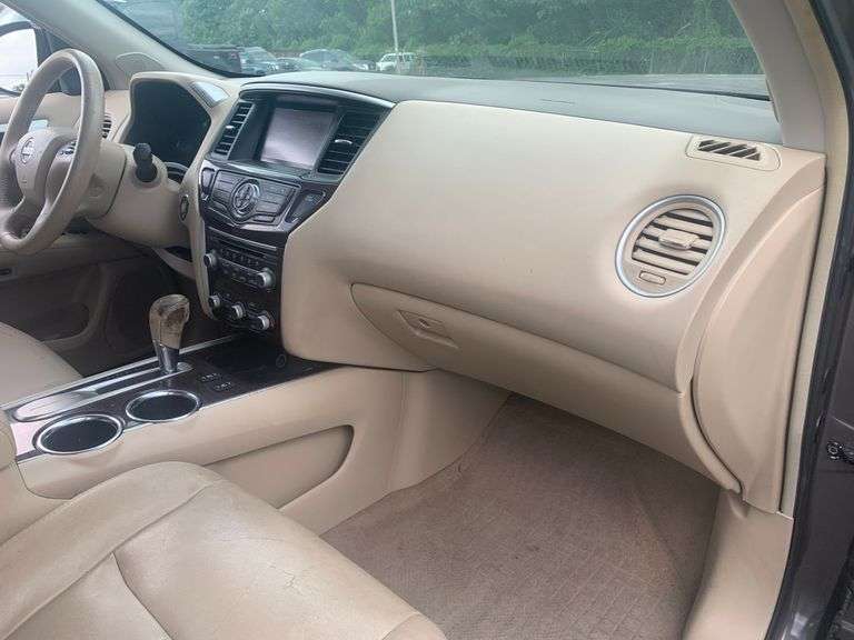 2013  NISSAN  Pathfinder  5N1AR2MN7DC622302  Mileage:   172282