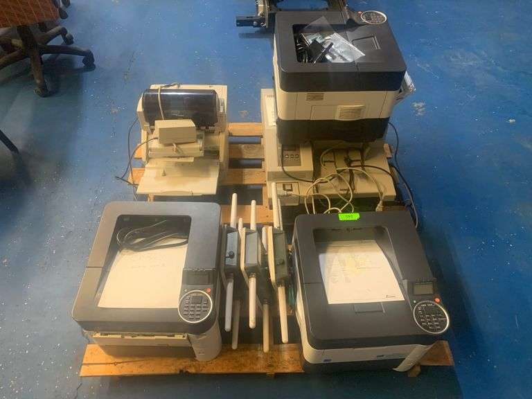 LOT OF MISC COMPUTER EQUIP / 3 Printer, Micro Film Kodak Desktop 2, Canon ED500 Scanner, 3 Sophos Ap