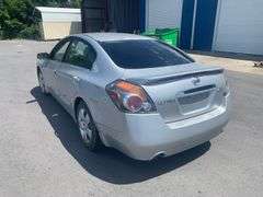 2008  NISSAN  Altima  1N4AL21EX8N498889  Mileage:   158288