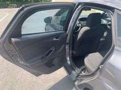 2018  FORD  Focus  1FADP3F22JL255522  Mileage:   119206