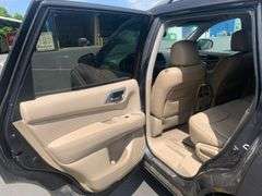 2013  NISSAN  Pathfinder  5N1AR2MN7DC605175  Mileage:   216246
