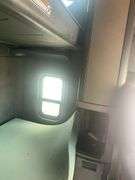 2017  FREIGHTLINER  Cascadia  3AKJGLBG7HSHY2464  Mileage:   557335.9