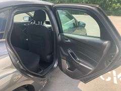 2018  FORD  Focus  1FADP3F22JL255522  Mileage:   119206