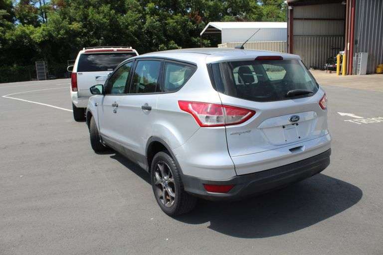 2015  FORD  Escape  1FMCU0F75FUB56179  Mileage:   174096