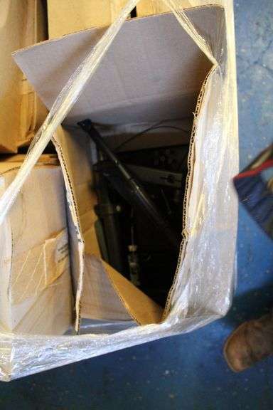 PALLET OF COMPUTER STANDS