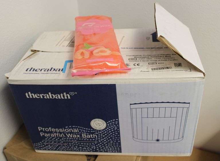 THERABATH PROFESSIONAL PARAFFIN BATH- MODEL TB6 - WITH 6PKS OF EUCALYPTUS ROSEMARY MINT  AND 1 EXTRA
