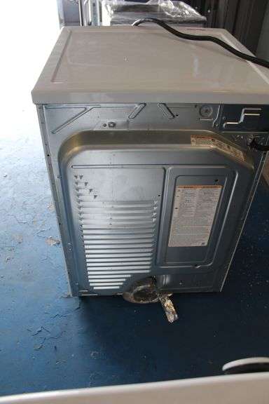 LG 7.4 cu ft. Dryer _ Model DLE3470W