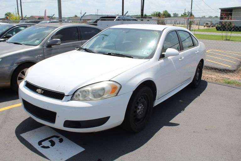 2016  CHEVROLET  Impala Limited  2G1WD5E31G1104230  Mileage:   122484