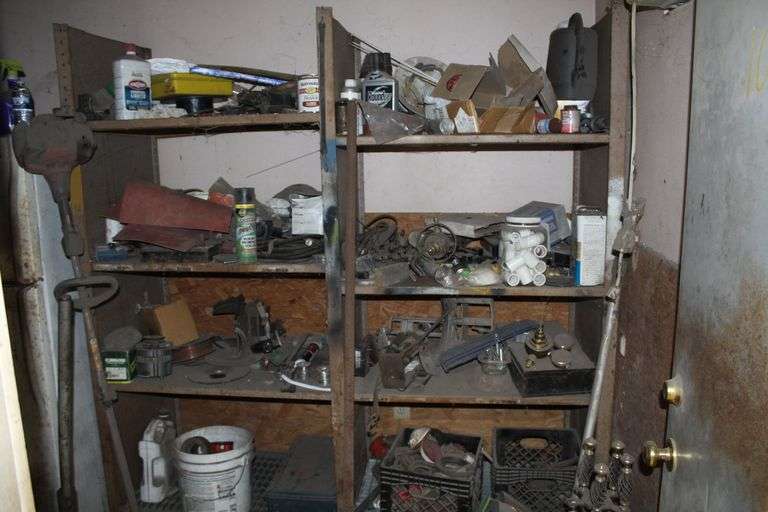 CONTENTS OF ROOM