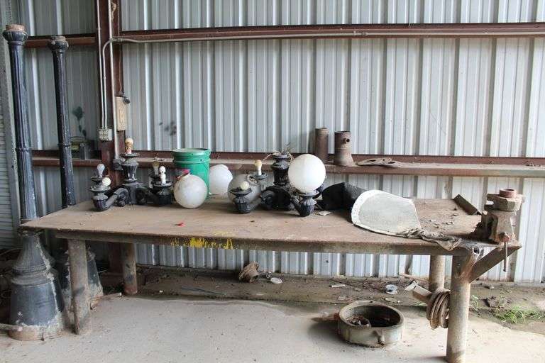 METAL TABLE WITH LIGHT POLES 10' x 4'