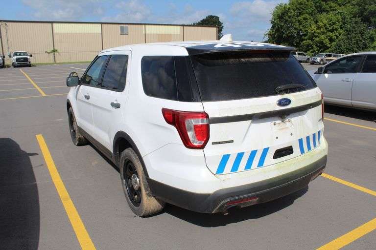 2017  FORD  Explorer  1FM5K8AR7HGC86830  Mileage:   145672