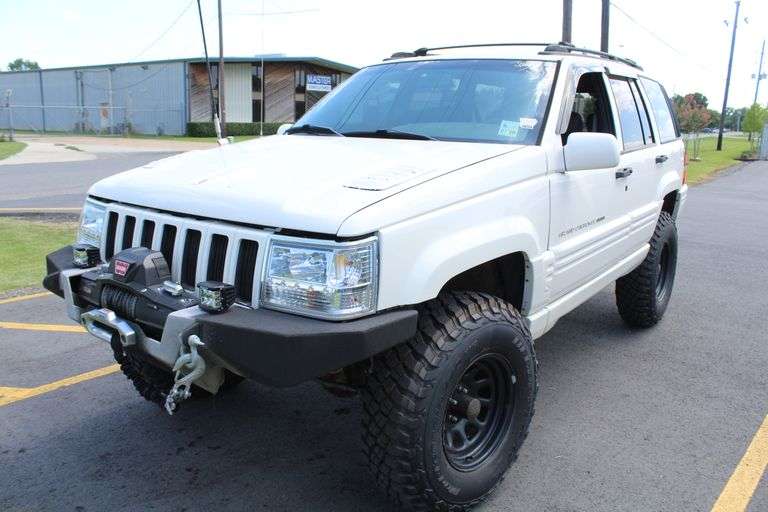 1998  JEEP  Grand Cherokee  1J4GZ88Z1WC178572  Mileage:   138267