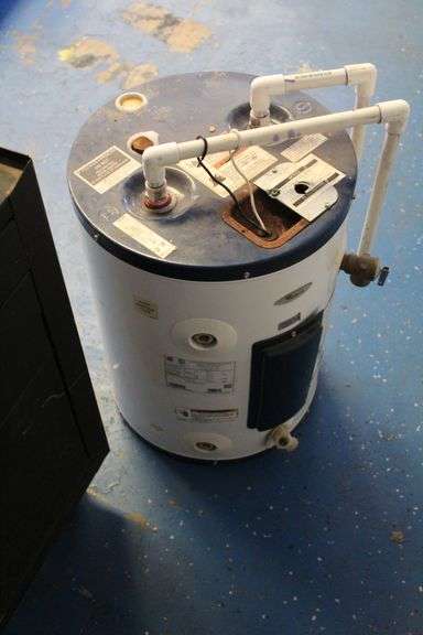 Storehouse Toolbox, Hyper Tough Drill an Batteries an Charger, 12 Gal. Water Heater