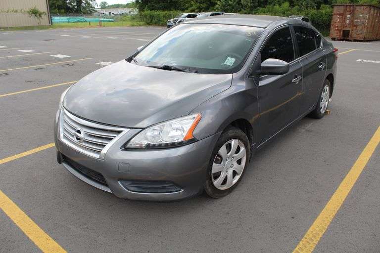 2015  NISSAN  Sentra  3N1AB7AP4FY336366  Mileage:   167390