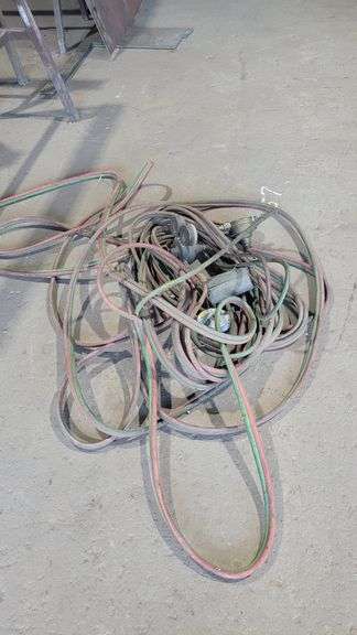 LOT of  HOSES AND REGULATORS