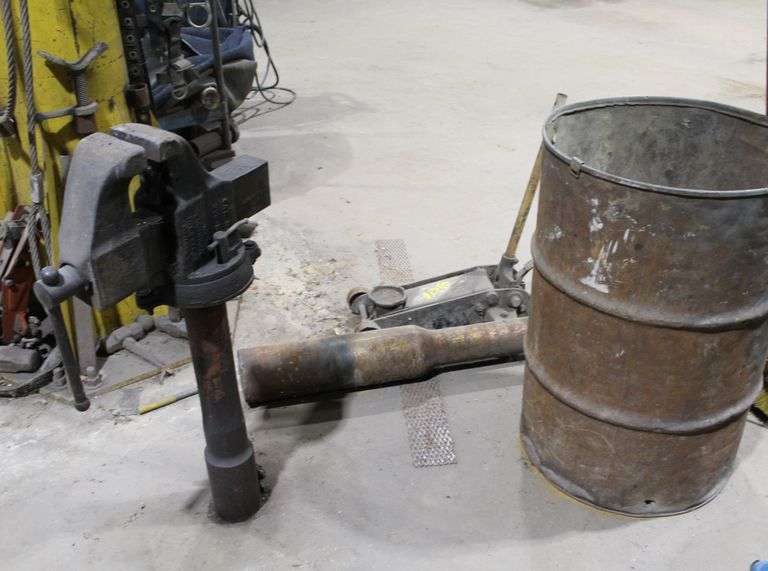 VISE AND SHOP JACK