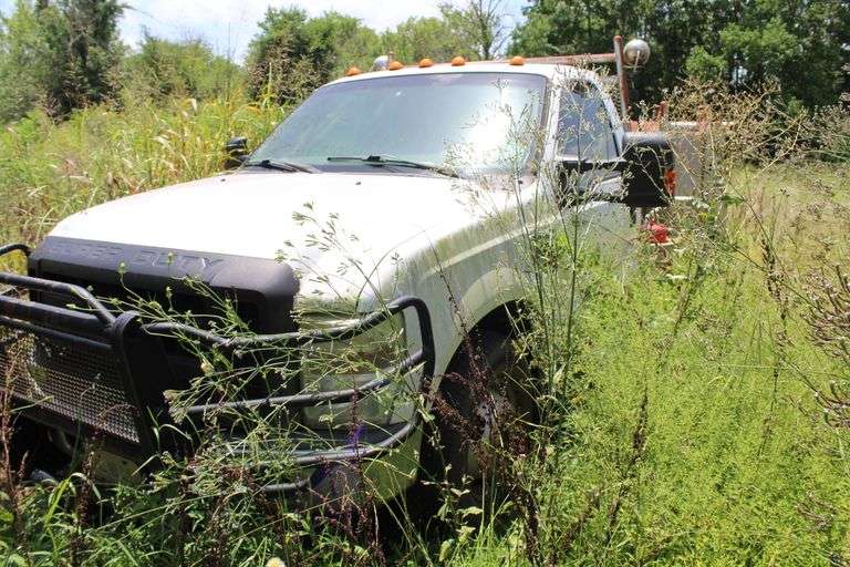 2010  FORD  F-350  1FDWF3GR5AEA56949  Mileage:   129902
