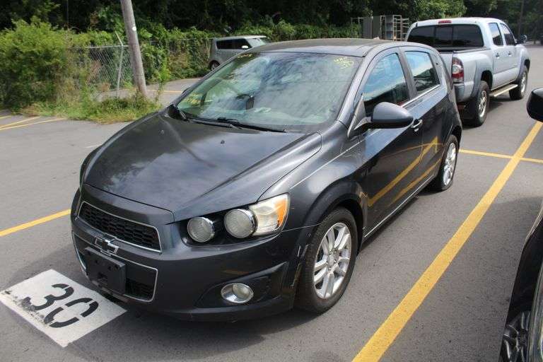 2013  CHEVROLET  Sonic  1G1JC6SH6D4137758  Mileage:   137867
