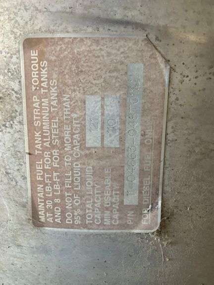 110 Diesel Fuel Tank For A Tractor Trailer
