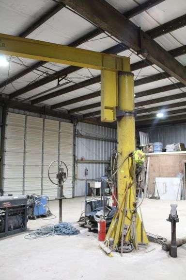 MOTIVATION SHOP CRANE (1,000 LB) WITH HOIST