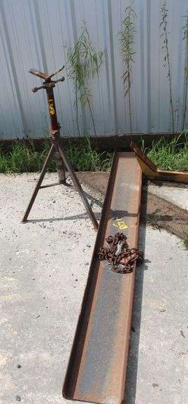 PIPE RACK AND IRON