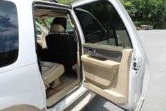 2011  FORD  Expedition  1FMJK1H5XBEF00091  Mileage:   229685