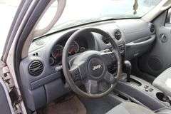 2007  JEEP  Liberty  1J4GK48K37W718231  Mileage:   176933