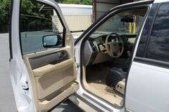 2011  FORD  Expedition  1FMJK1H5XBEF00091  Mileage:   229685