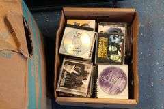 TV and 194 Movies and Cds