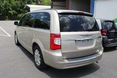 2015  CHRYSLER  Town and Country  2C4RC1BG1FR618019  Mileage:   151198