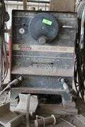 LINCOLN ELECTRIC IDEALARC 250 WELDER WITH CART