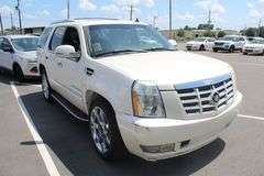 2007  CADILLAC  Escalade  1GYEC638X7R347045  Mileage:   267585